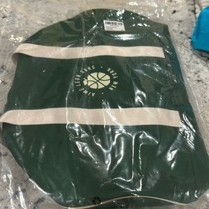 New Balance Masaryk duffle bag